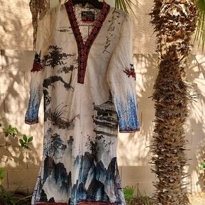 Pareesa XS Artistic Tunic with Colorful Accents